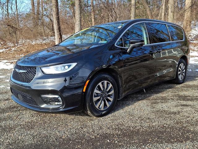 2023 Chrysler Pacifica Hybrid Touring L 2023 Chrysler Pacifica Hybrid Touring L