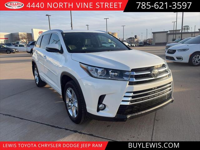 2017 Toyota Highlander Limited for sale in Hays, KS