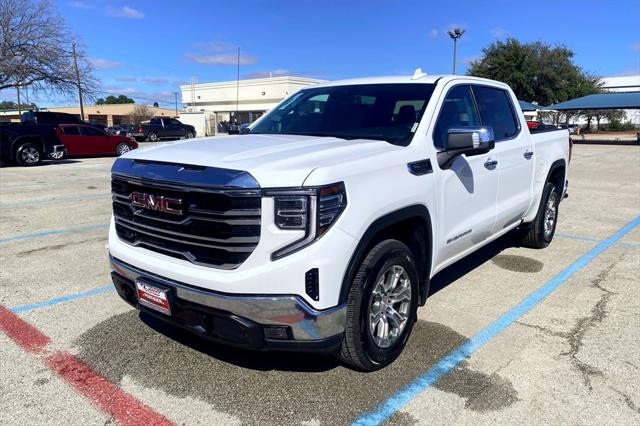 2024 GMC Sierra 1500 2WD Crew Cab Short Box SLT 2024 GMC Sierra 1500 2WD Crew Cab Short Box SLT