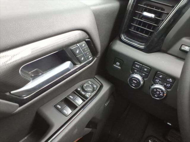 2025 GMC Sierra 2500HD Crew Cab, Standard Bed, AT4, 4WD