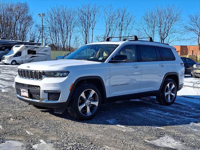 2022 Jeep Grand Cherokee L Limited 4x4 2022 Jeep Grand Cherokee L Limited 4x4