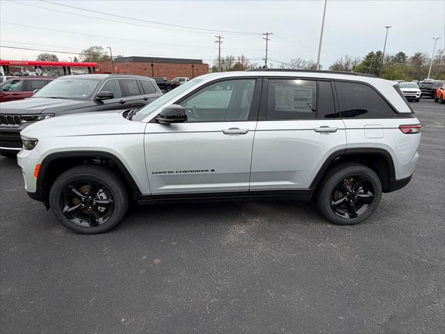 2025 Jeep Grand Cherokee GRAND CHEROKEE ALTITUDE X 4X4