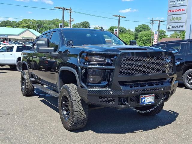 2023 Chevrolet Silverado 2500HD 4WD Crew Cab Standard Bed Custom