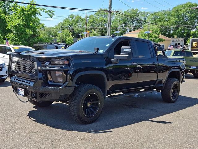 2023 Chevrolet Silverado 2500HD 4WD Crew Cab Standard Bed Custom