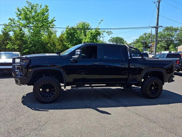 2023 Chevrolet Silverado 2500HD 4WD Crew Cab Standard Bed Custom