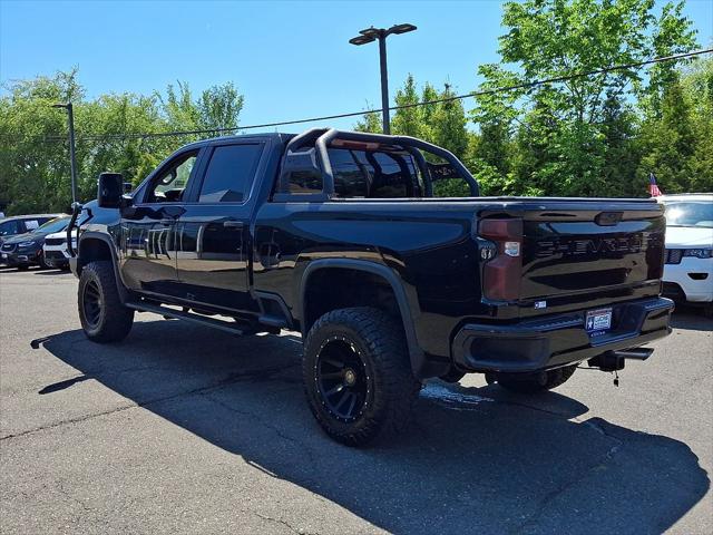 2023 Chevrolet Silverado 2500HD 4WD Crew Cab Standard Bed Custom
