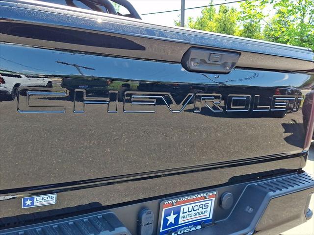 2023 Chevrolet Silverado 2500HD 4WD Crew Cab Standard Bed Custom