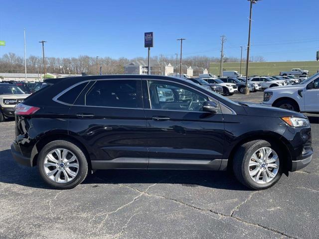 2021 Ford Edge Titanium