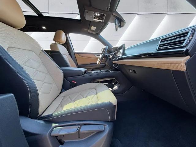 2026 Volkswagen Atlas Cross Sport SE with Technology