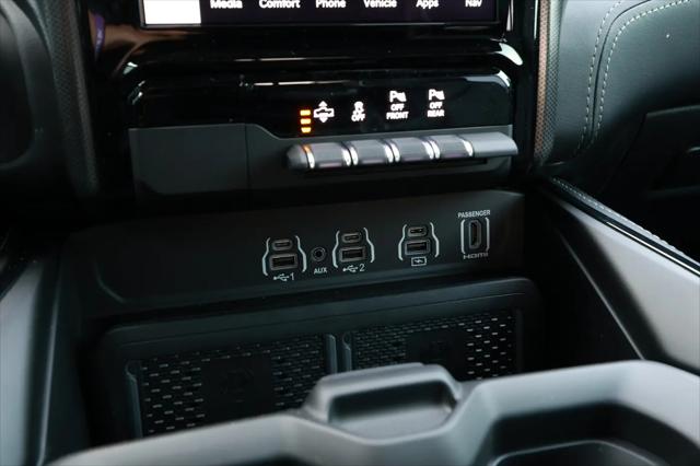 2026 Ram 1500 Limited Crew Cab 4x4 57 Box