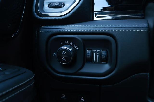2026 Ram 1500 Limited Crew Cab 4x4 57 Box