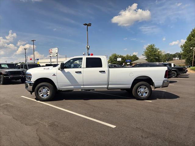 2026 Ram 2500 Tradesman Crew Cab 4x4 8 Box