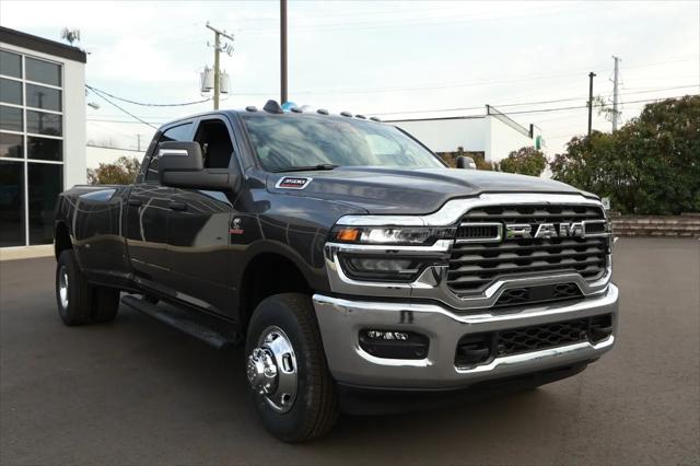 2026 Ram 3500 Tradesman Crew Cab 4x4 8' Box