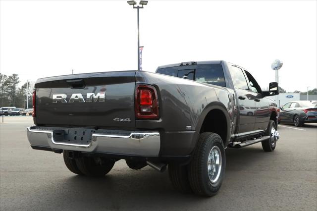 2026 Ram 3500 Tradesman Crew Cab 4x4 8' Box