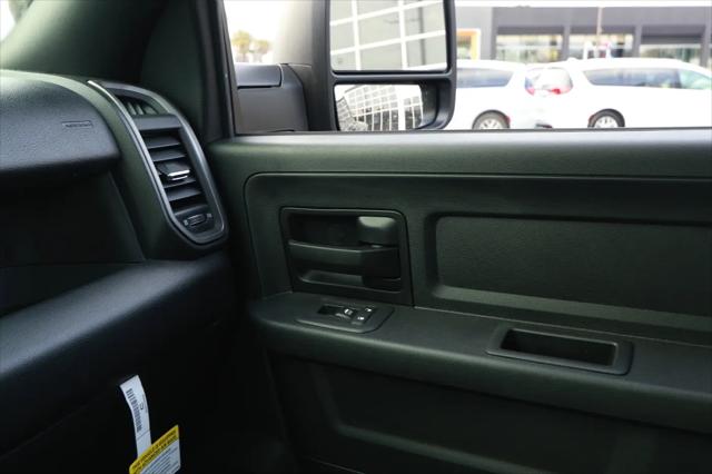 2026 Ram 3500 Tradesman Crew Cab 4x4 8' Box