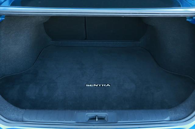2024 Nissan Sentra SV Xtronic CVT