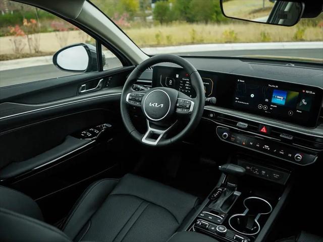 2026 Kia K5 EX