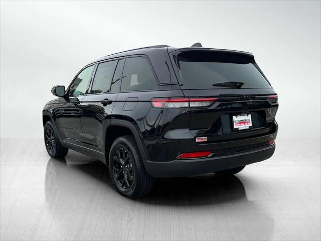 2025 Jeep Grand Cherokee Altitude X 4x4