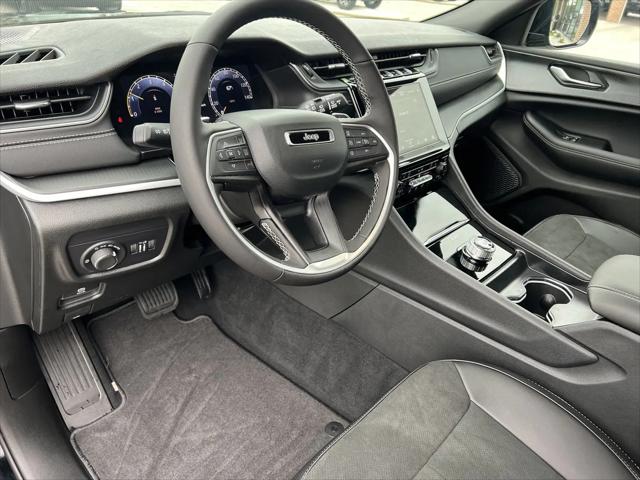 2025 Jeep Grand Cherokee Altitude X 4x4