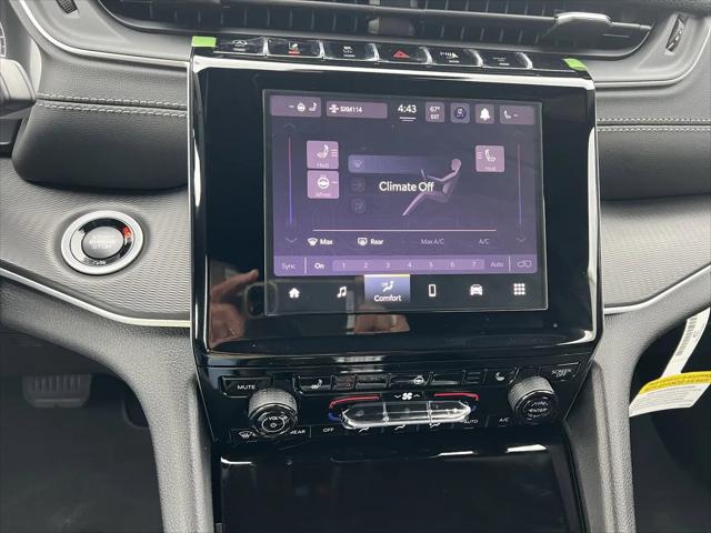 2025 Jeep Grand Cherokee Altitude X 4x4