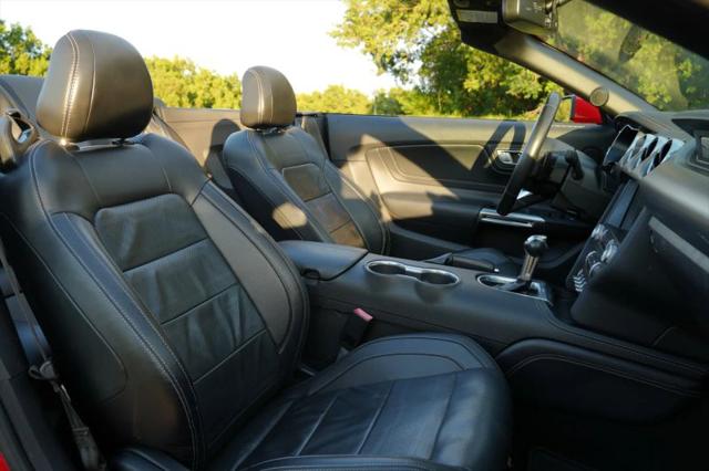 2016 Ford Mustang EcoBoost Premium