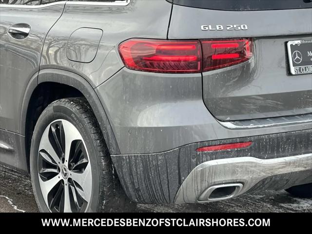 2026 Mercedes-Benz GLB 4MATIC