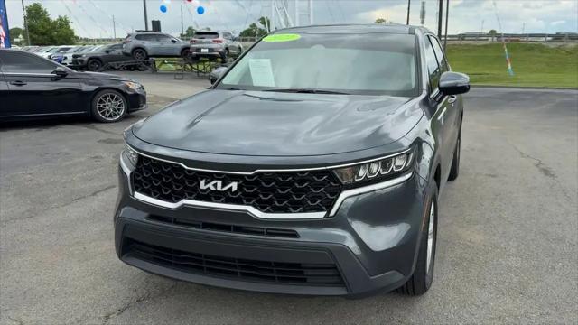 2022 Kia Sorento LX