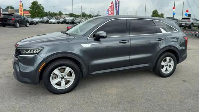 2022 Kia Sorento LX