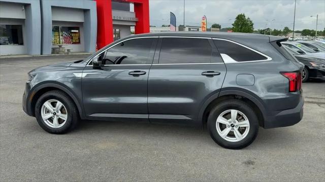 2022 Kia Sorento LX