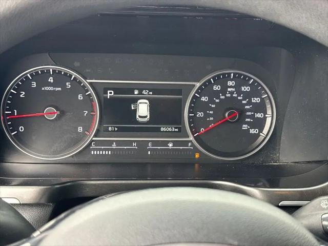 2022 Kia Sorento LX