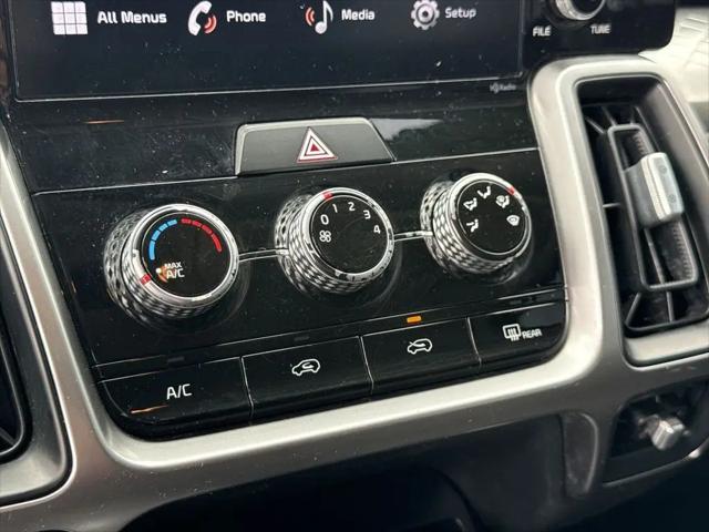 2022 Kia Sorento LX