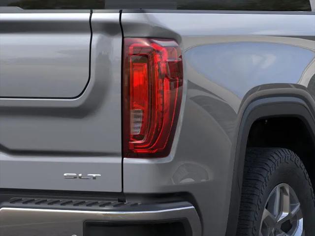 2026 GMC Sierra 1500 Crew Cab, Short Bed, SLT, RWD