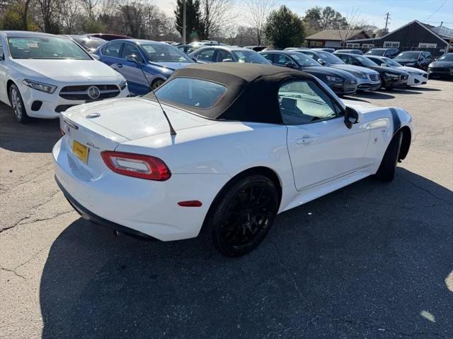 2017 Fiat 124 Spider Lusso