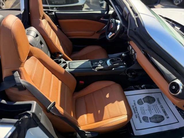 2017 Fiat 124 Spider Lusso