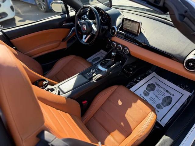 2017 Fiat 124 Spider Lusso