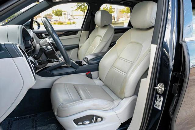 2019 Porsche Cayenne S