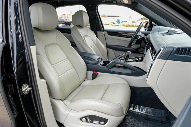 2019 Porsche Cayenne S