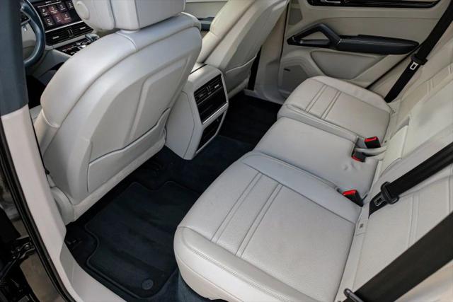 2019 Porsche Cayenne S