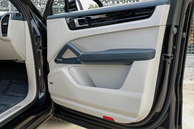 2019 Porsche Cayenne S