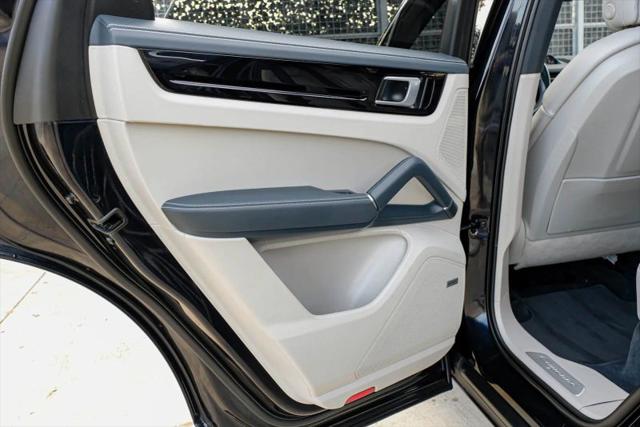 2019 Porsche Cayenne S