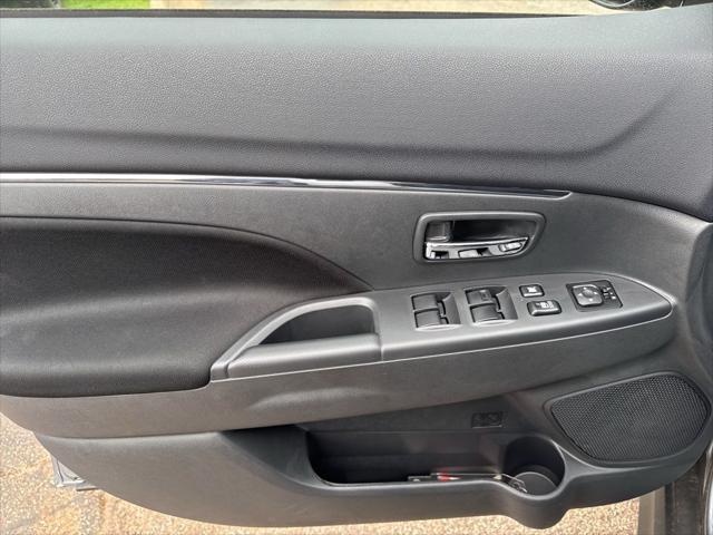 2026 Mitsubishi Outlander Sport 2.0 LE