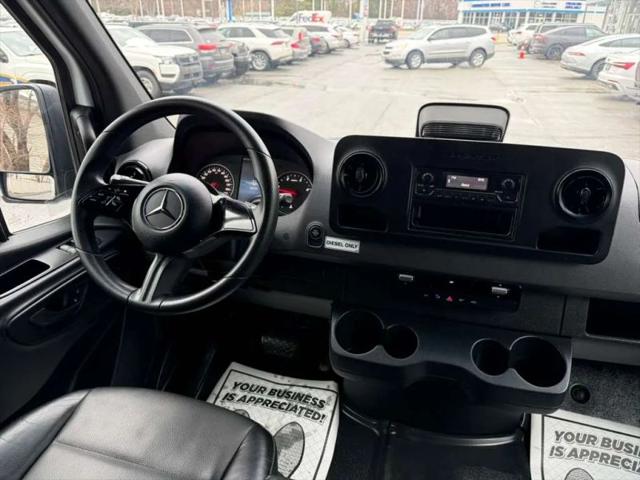 2025 Mercedes-Benz Sprinter 2500 Standard Roof 4-Cyl Diesel