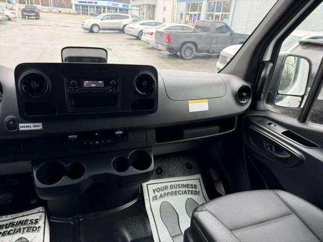 2025 Mercedes-Benz Sprinter 2500 Standard Roof 4-Cyl Diesel