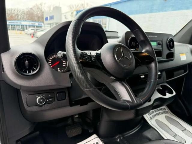 2025 Mercedes-Benz Sprinter 2500 Standard Roof 4-Cyl Diesel