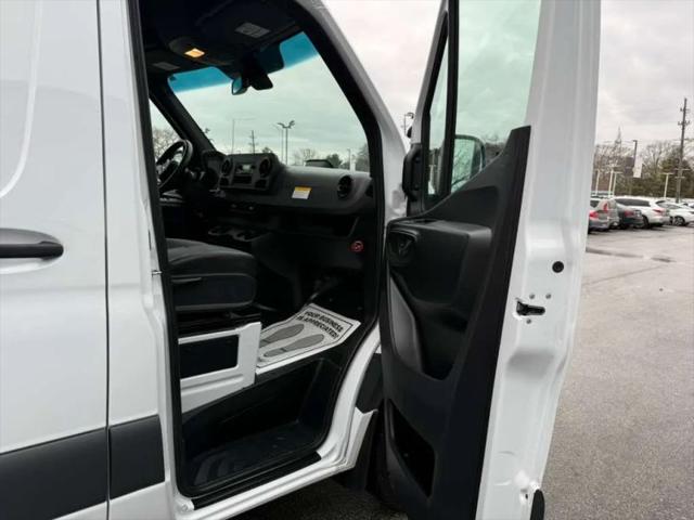 2025 Mercedes-Benz Sprinter 2500 Standard Roof 4-Cyl Diesel