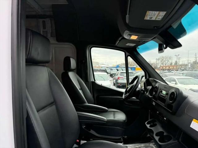2025 Mercedes-Benz Sprinter 2500 Standard Roof 4-Cyl Diesel