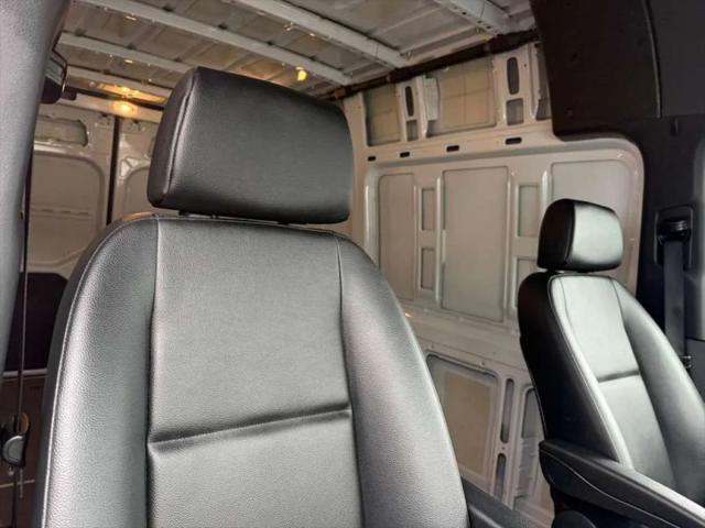 2025 Mercedes-Benz Sprinter 2500 Standard Roof 4-Cyl Diesel