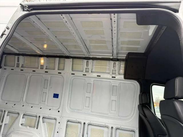 2025 Mercedes-Benz Sprinter 2500 Standard Roof 4-Cyl Diesel