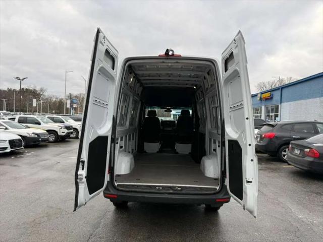 2025 Mercedes-Benz Sprinter 2500 Standard Roof 4-Cyl Diesel