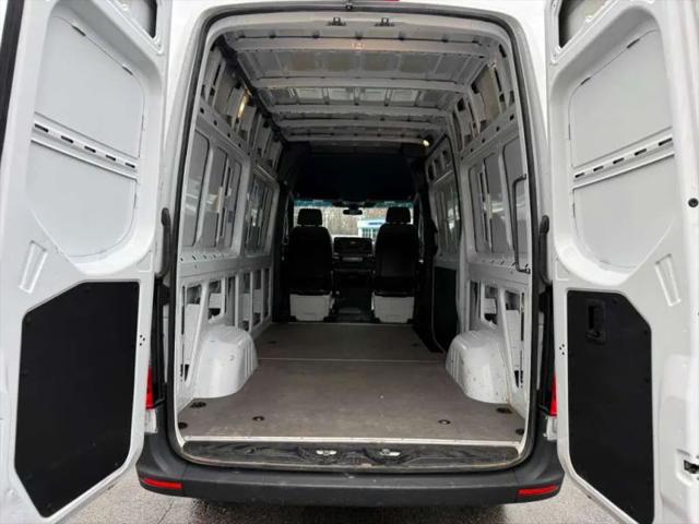 2025 Mercedes-Benz Sprinter 2500 Standard Roof 4-Cyl Diesel